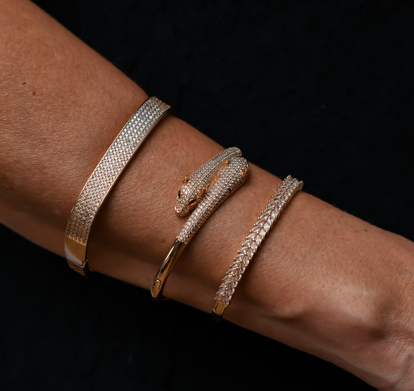 Bracelete banhado em ouro 18k Realeza